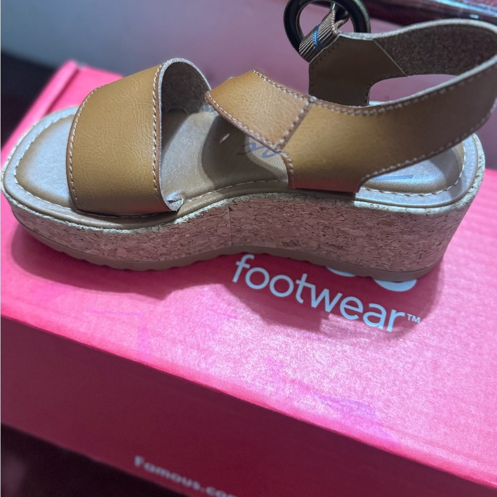 Zodiac Tan Women’s Glory Wedge Platform Sandals - Picture 3 of 3